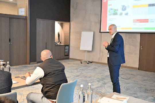 3afdf61f35534a6ea69dac517c4f956d